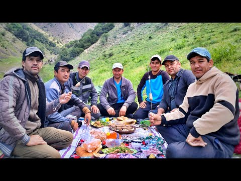 Видео: Истироҳат бо дӯстон, дар кӯҳҳои зебои деҳаи Зиддӣ, 09.05.2025 (қисми1)