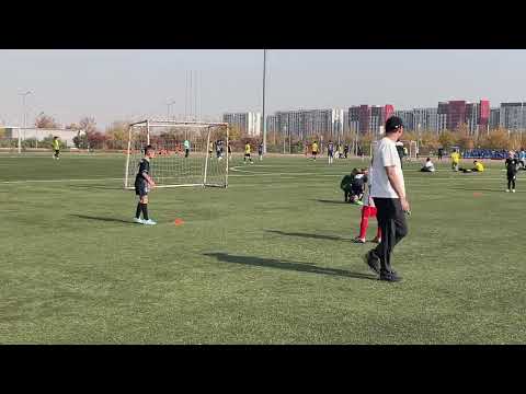 Видео: ДЮФЛ 2018 Осень’25// FC Wolves - FC Campeones