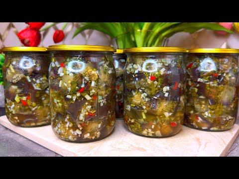 Видео: Зимой пальчики оближешы Просто заливаю кипятком! Мало кто знает о таком секрете заготовки баклажанов