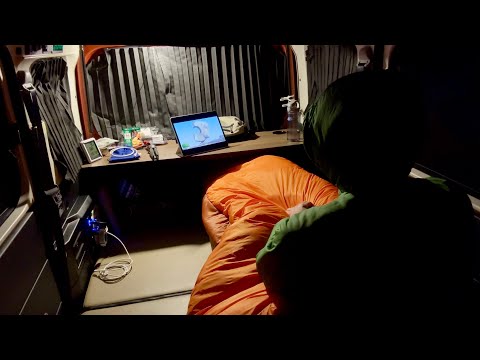 Видео: одиночный автомобильный кемпинг