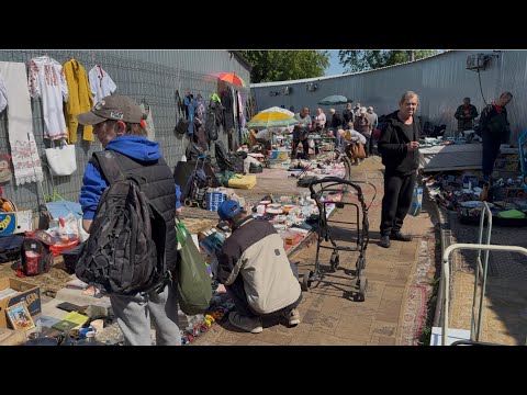 Видео: ШОК! ЩО ПРИХОВУЄ ДАРНИЦЬКА БАРАХОЛКА. ПОСУД, ЯК В САНТА БАРБАРІ