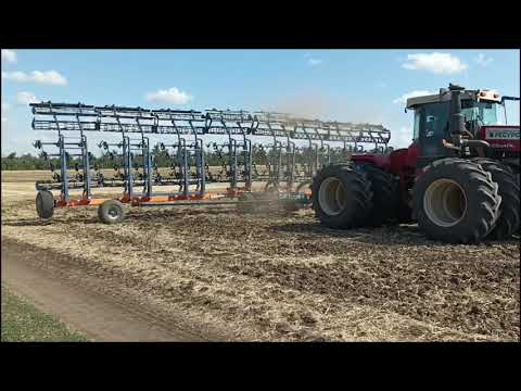 Видео: Предпосевной культиватор Orlan 16 м работает в поле