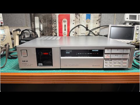 Видео: Akai GX-9 серебристого цвета, принадлежавший одному владельцу | Восстановлен для записи и воспрои...