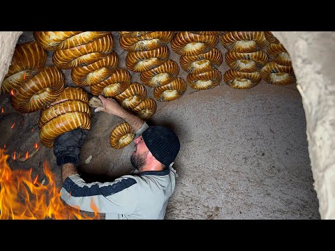 Видео: МАСТЕР-ПЕКАРЬ в Опасном ТАНДУРИ | Кропотливый РУЧНОЙ ТРУД при 200-градусной жаре