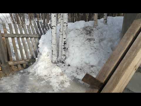 Видео: Как легко поднять бревно на сруб одному 2.(схема с пояснениями)