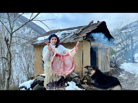 Видео: Лучший рецепт бараньей лопатки со свежим тандури Нан ♧ Влог о деревенской кулинарии