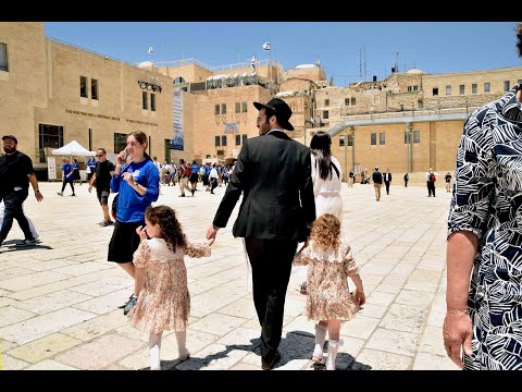 Видео: Есть город золотой.1.