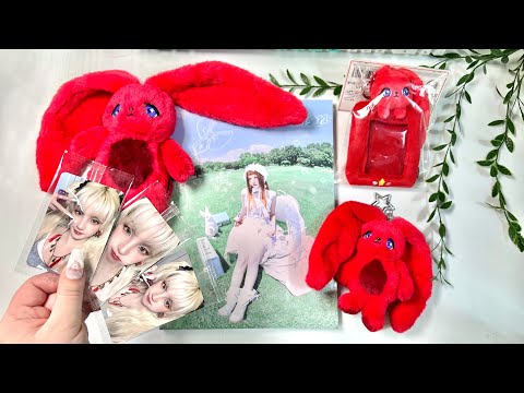 Видео: РАСПАКОВКА YUQI MOTIVATION +МЕРЧ!