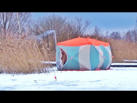 Видео: Сутки в палатке с печкой. Зимняя рыбалка на жерлицы.