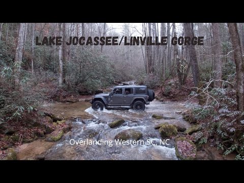 Видео: Озеро Джокасси/ущелье Линвилл, старый маршрут 105 — перевал на западе Южной Каролины, Северной Ка...