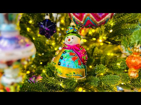 Видео: 🎄Ролик-болталка про новинки, фоновые игрушки и оторванную гирлянду Росу🫨 Ариель, Radko, Huras #елка