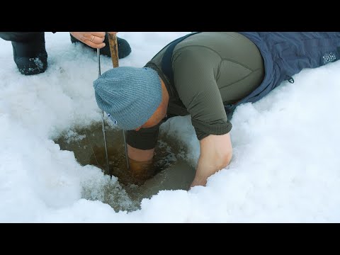 Видео: СУДАКИ НЕ ЛЕЗУТ В ЛУНКУ! Зимняя рыбалка на Рыбинке, ловля на вибы Madness.  ТРОФЕЙНАЯ РЫБАЛКА! 4K