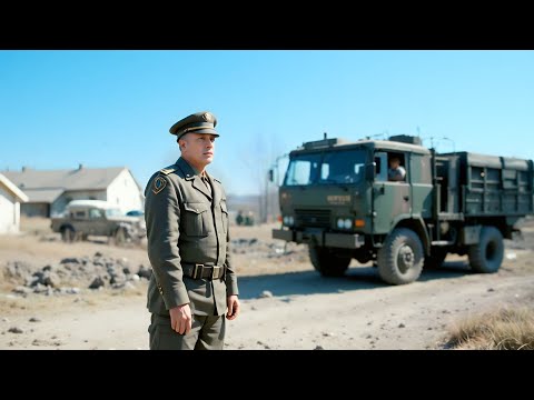 Видео: 💥 Солдат спас женщину с рушащегося моста — но ночью над частью появился таинственный вертолёт! 💥