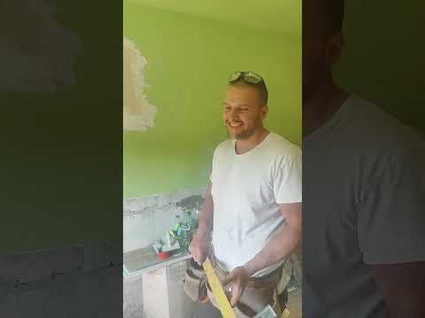 Видео: Предстенна обшивка с гипсокартон (как да спестим време и пари) plasterboard front wall cladding