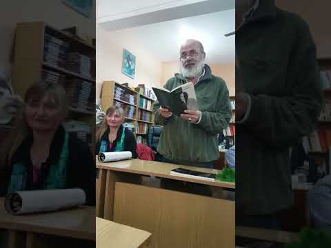Видео: Поетът Валери Станков от Варна в Гр библиотека Стоян Дринов Панагюрище 10.11.2017 част 1