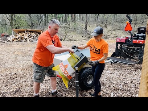 Видео: Недостающее звено в связке дров — @WolfeRidge Firewood Bagging Station