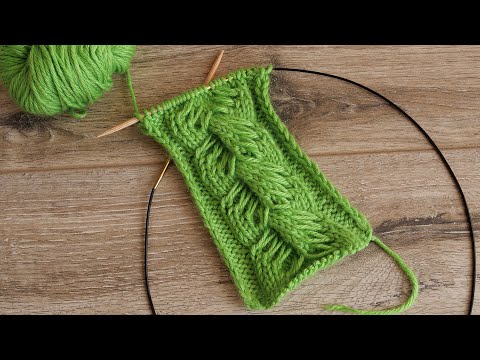 Видео: Коса с вытянутыми петлями спицами | Knitted braid Cable