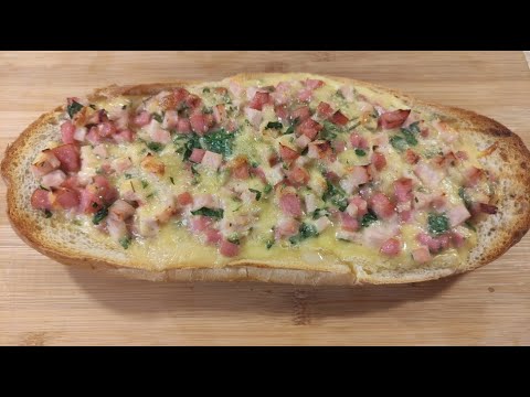 Видео: Быстрая ПИЦЦА из батона в духовке! ВКУСНЫЙ и простой рецепт!