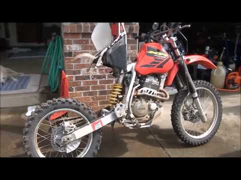 Видео: Трудно заводится карбюратор Honda XR 400R 2002 года. Как снять, очистить, перестроить, модернизир...