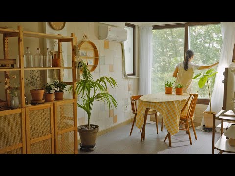 Видео: Дом в лесу 🌳 Ежедневная готовка и уборка в одиночку