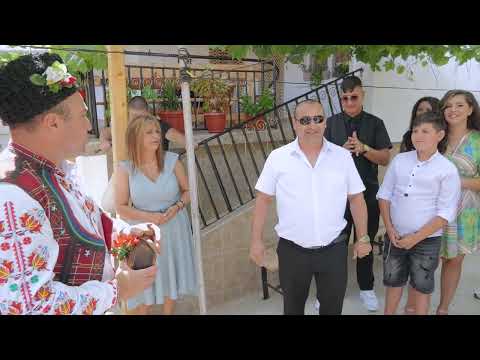 Видео: Ритуалът "Взимане на кумовете и булката"