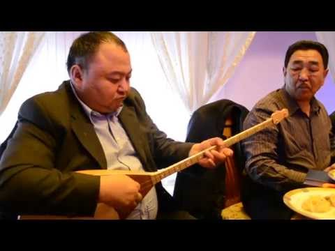 Видео: Кюй в исполнении Базаралы Муптекеева.