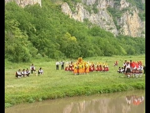 Видео: ЛЯТНА ВЪРТЕЛЕЖКА С ДЕТСКО-ЮНОШЕСКИ ФОЛКЛОРЕН АНСАМБЪЛ „ЗОРНИЦА“ (1999)