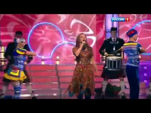 Видео: Марина Девятова и Оркестр волынщиков Москвы "Финская полька"