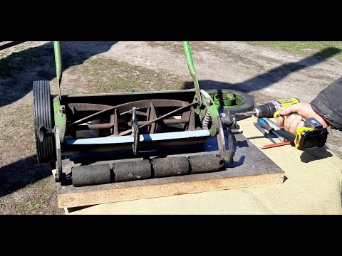 Видео: Заточка ножей  механической газонокосилки