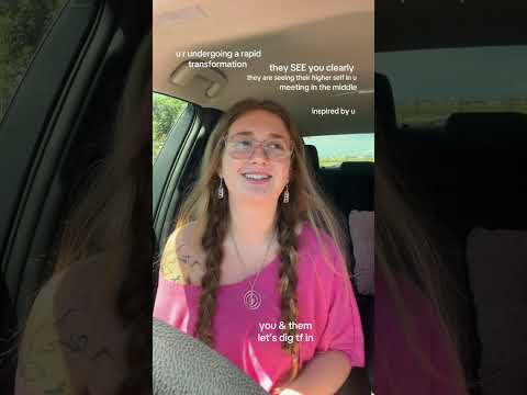 Видео: Вы переживаете стремительную трансформацию - Кристина