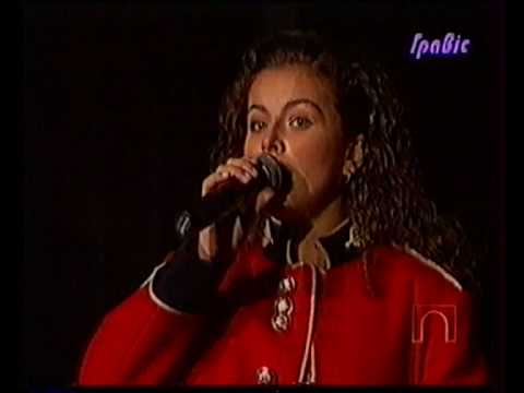 Видео: Ани Лорак и группа О,К    ''Осень с тобою''