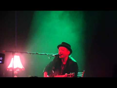 Видео: Глеб Самойлов (Агата Кристи) - На дне (Акустика) 25.03.16 СПб Космонавт