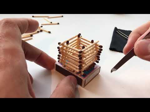 Видео: Как самому собрать кубик из спичек без клея
