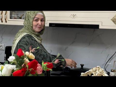 Видео: Садовод Айнура🌹🌹🌹Королевские  нарядные Абая  и платки дубайские получили🌹💖🥰