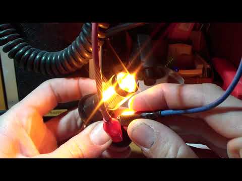 Видео: ДХО поворотники 2 в 1