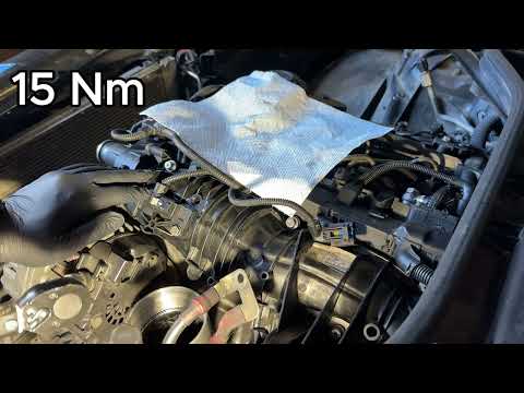Видео: BMW E60 N47D20 Установка масляного стакана з теплообмінником (Oil Cooler installment)