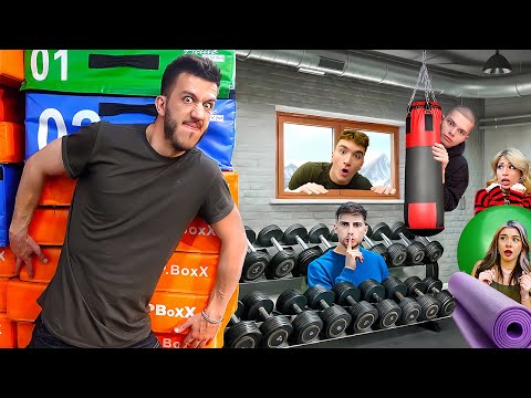 Видео: ИГРАЕМ КРИЕНИЦА В ГИГАНТСКИ ФИТНЕС!