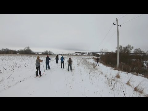 Видео: Гремячий Колодезь. По полям и деревням на лыжах