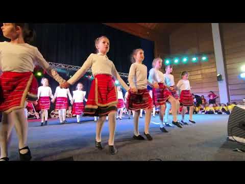 Видео: Изгреяло ясно слънце