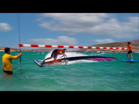 Видео: Это виндсерфинг-лимбо!