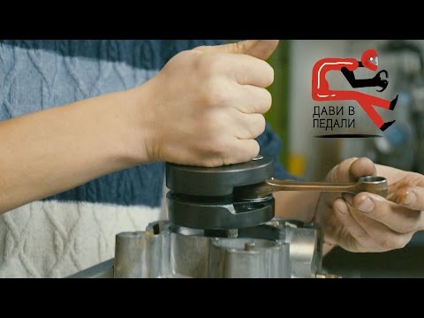 Видео: Дави в педали - сборка двигателя Rotax