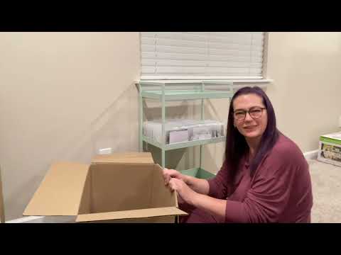 Видео: (Рас)паковываем вместе со мной: собираем тележку Disney