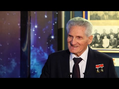 Видео: Большое интервью с Борисом Волыновым