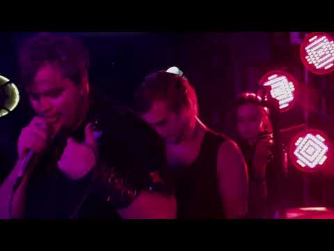 Видео: Карлик Скальд - Королева (31.10.2025 Machine Head)