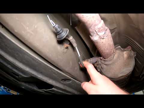 Видео: Неожиданная проблема с зарядкой 12V на Honda Civic Hybrid. Ищем причину!