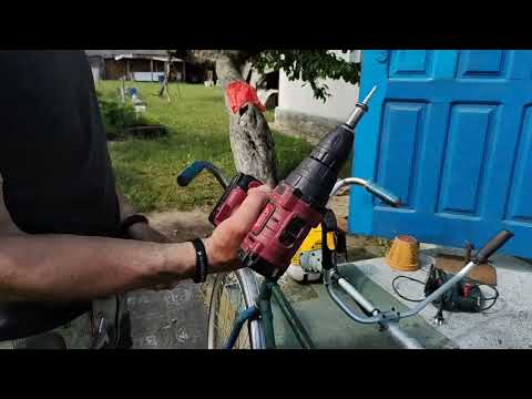 Видео: Обслуживание триммера CHAMPION 444s-2.