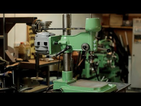 Видео: Вторая жизнь СТАНКА из МЕТАЛЛОЛОМА | drilling machine restoration