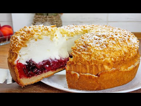 Видео: Самый вкусный вишневый торт с кремом-суфле! Торт тает во рту! Просто и вкусно!