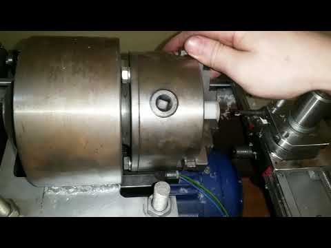 Видео: Станок для замены наклейки кия НК 02