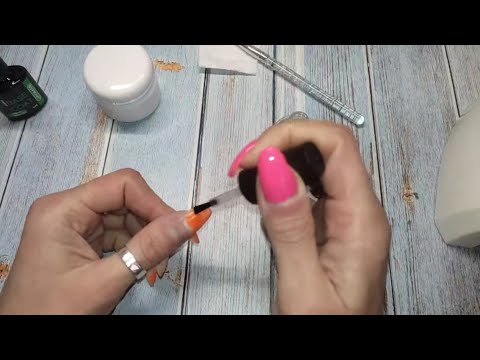 Видео: Как сделать маникюр гель лаком дома / ЛЕГКО маникюр в домашних условиях  💅